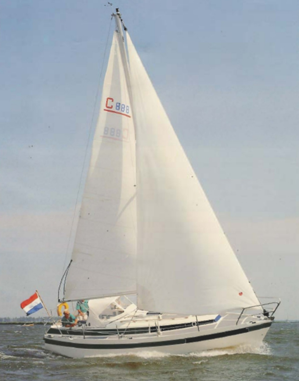 compromis 888 yacht