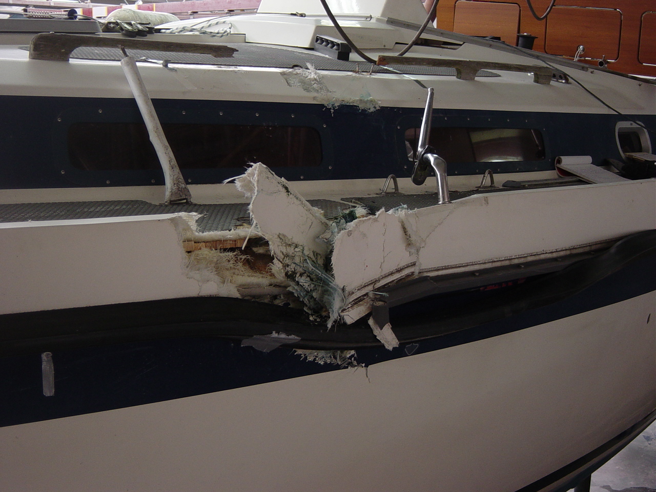 cruisers yachts hull problems